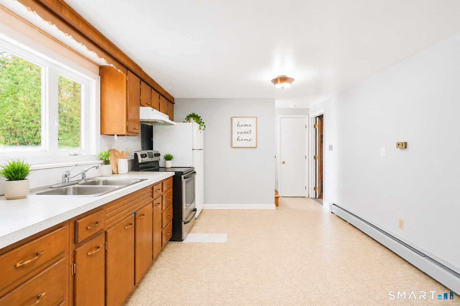 677 Woodtick Rd – photo 3