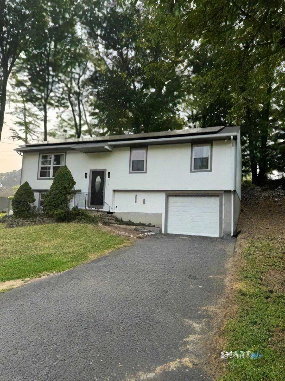 222 Osborn Rd – photo 2