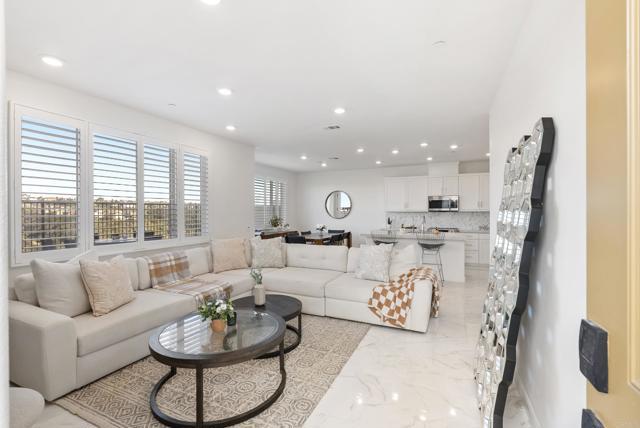 821 Mateo St unit 1 – photo 1