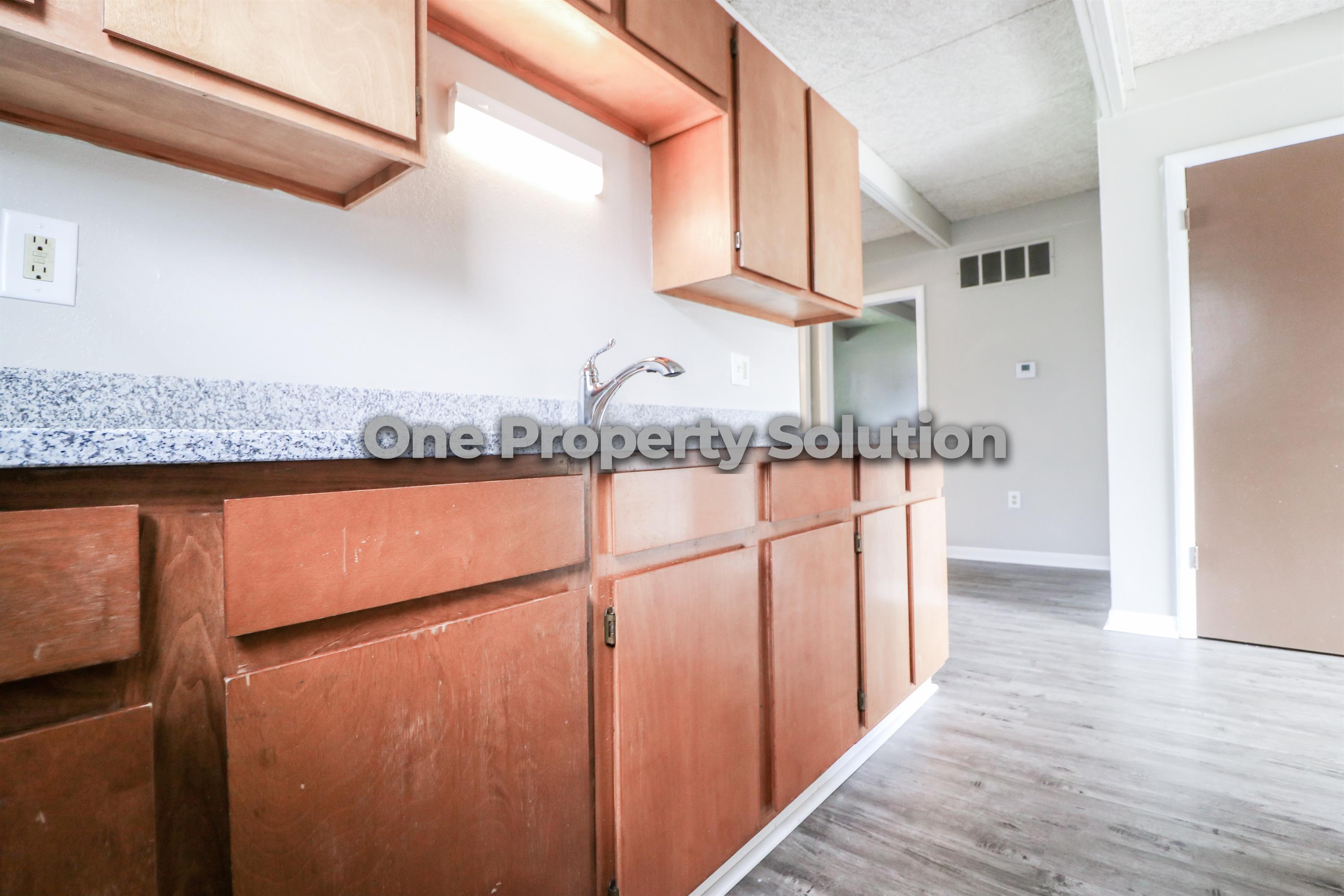1309 Logan St unit 1 – photo 2
