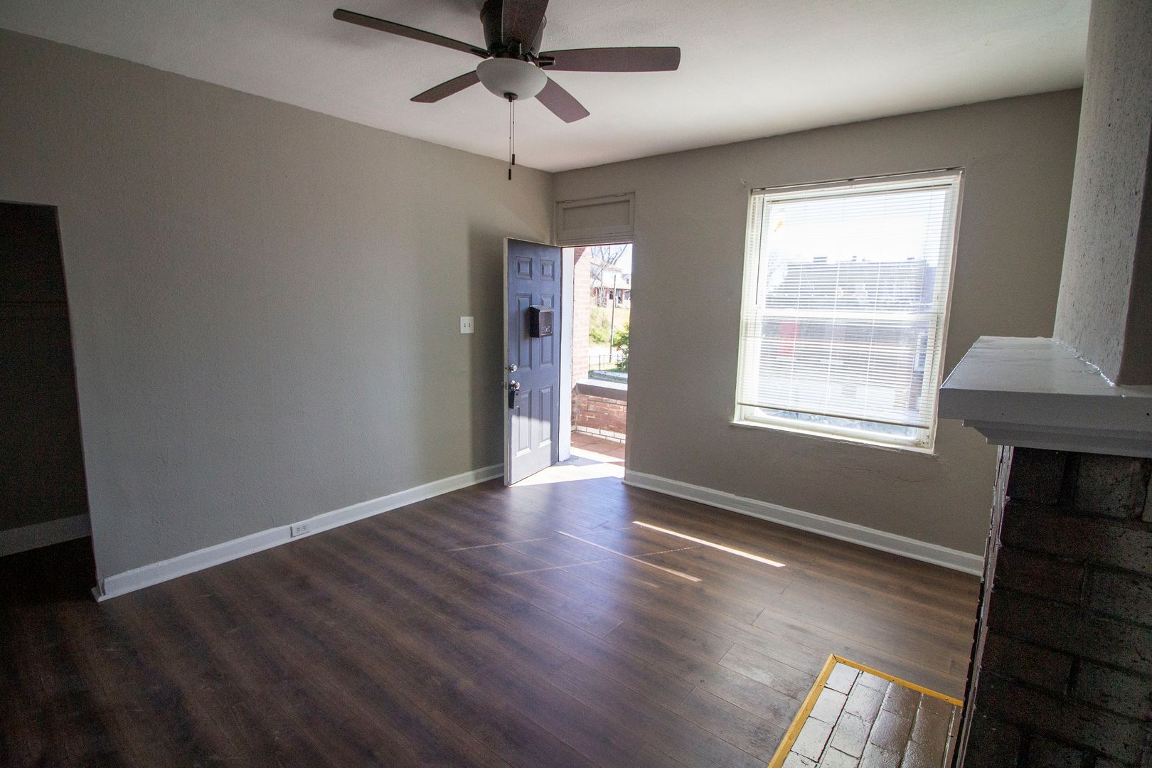 2835 Miami St unit 2837 Miami St – photo 4