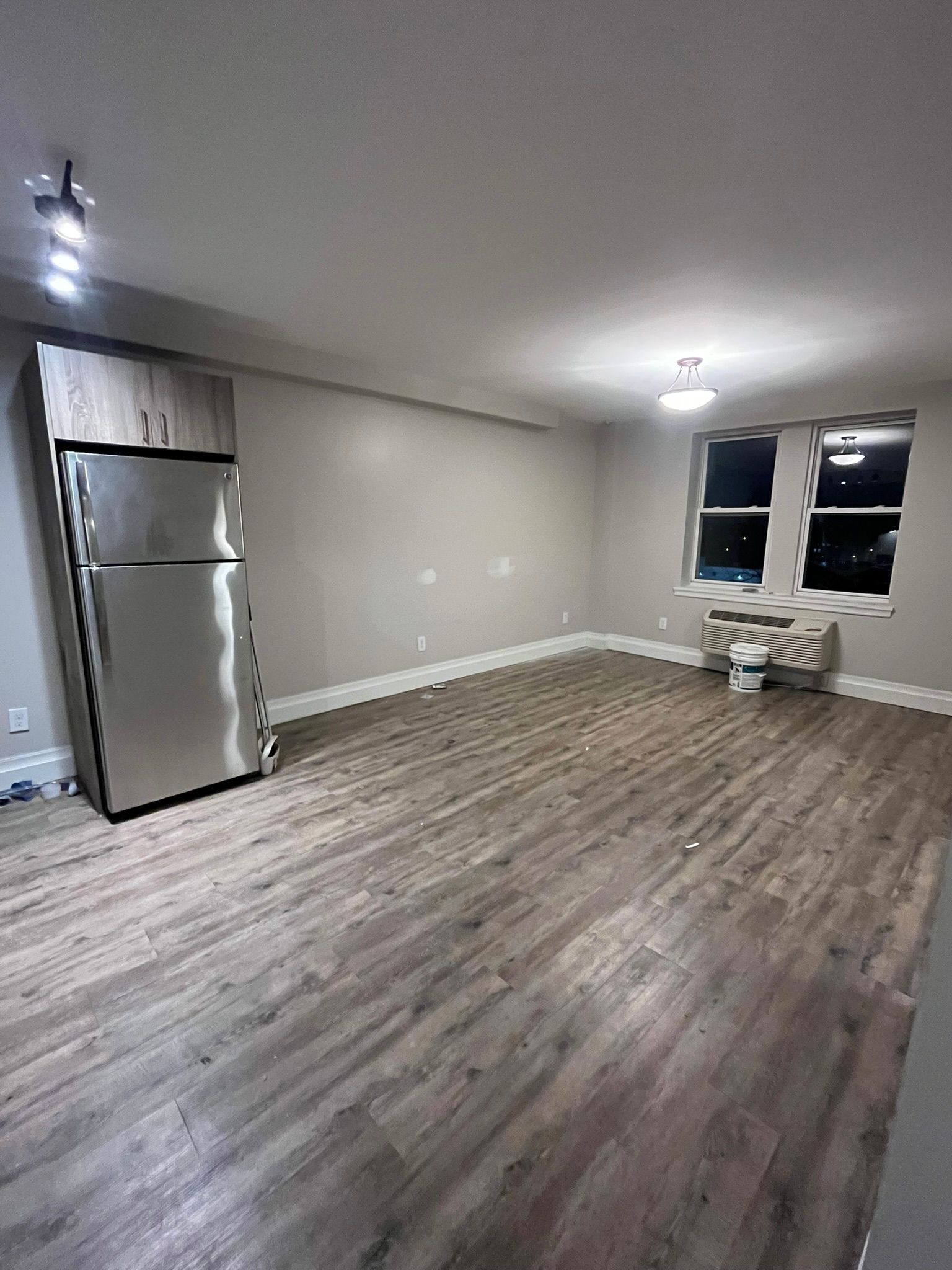 106 N Grove St unit Studio – photo 2