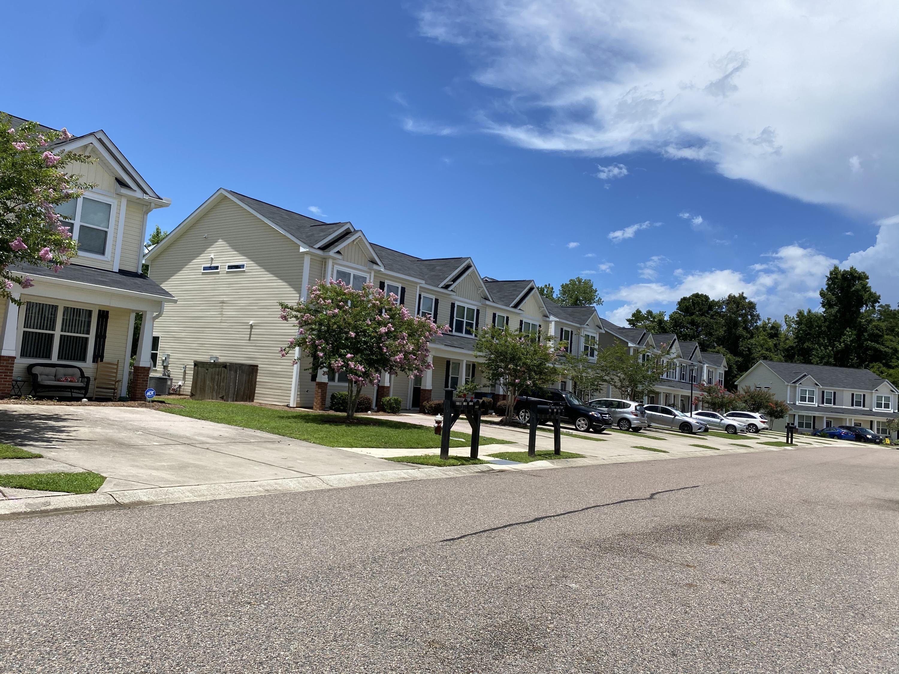 9073 Parlor Dr – photo 5