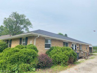 184 Kenwood Ave – photo 1