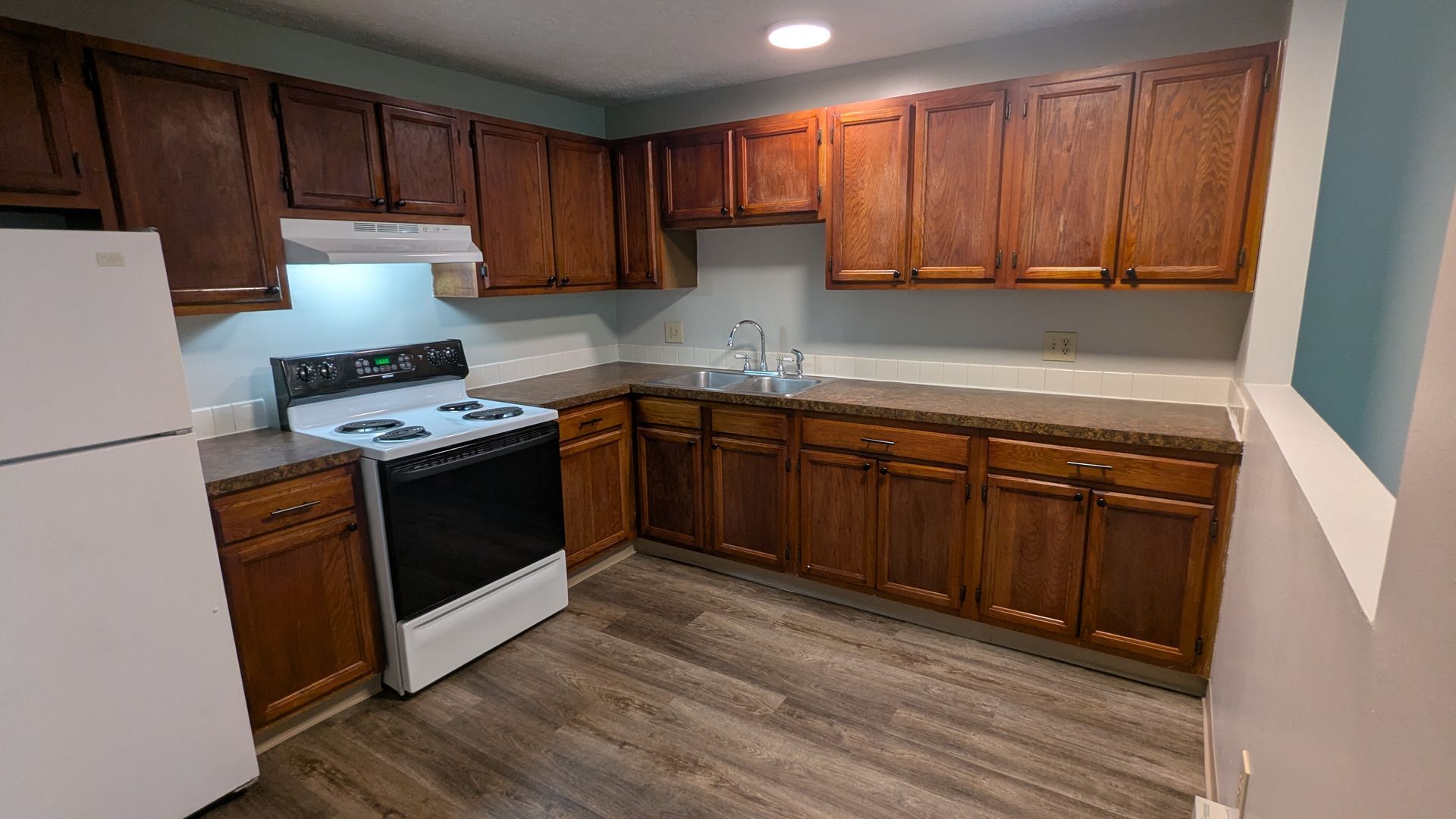 819 Kerns Dr NE unit Apt A (Loft) – photo 5