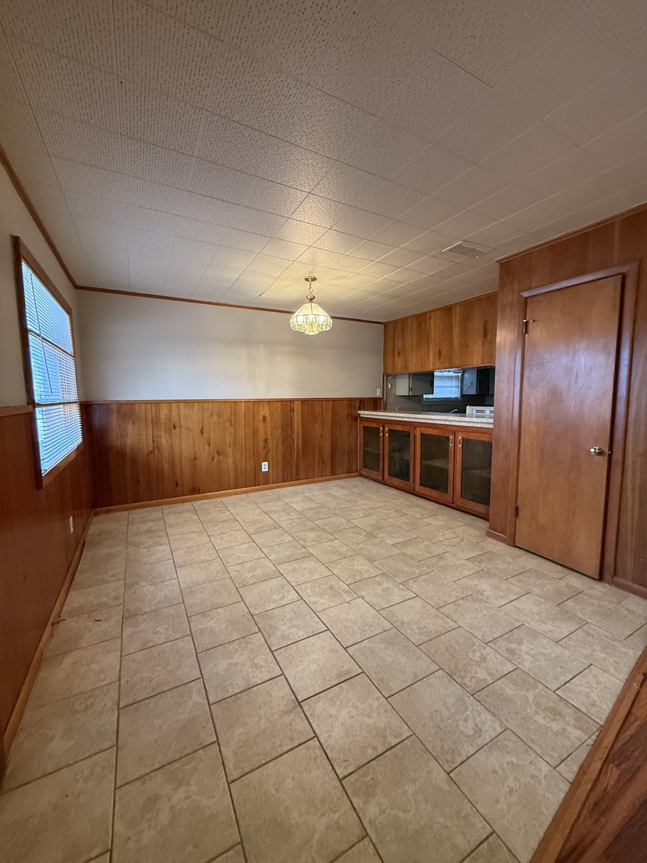 2103 33rd St unit 5 – photo 1