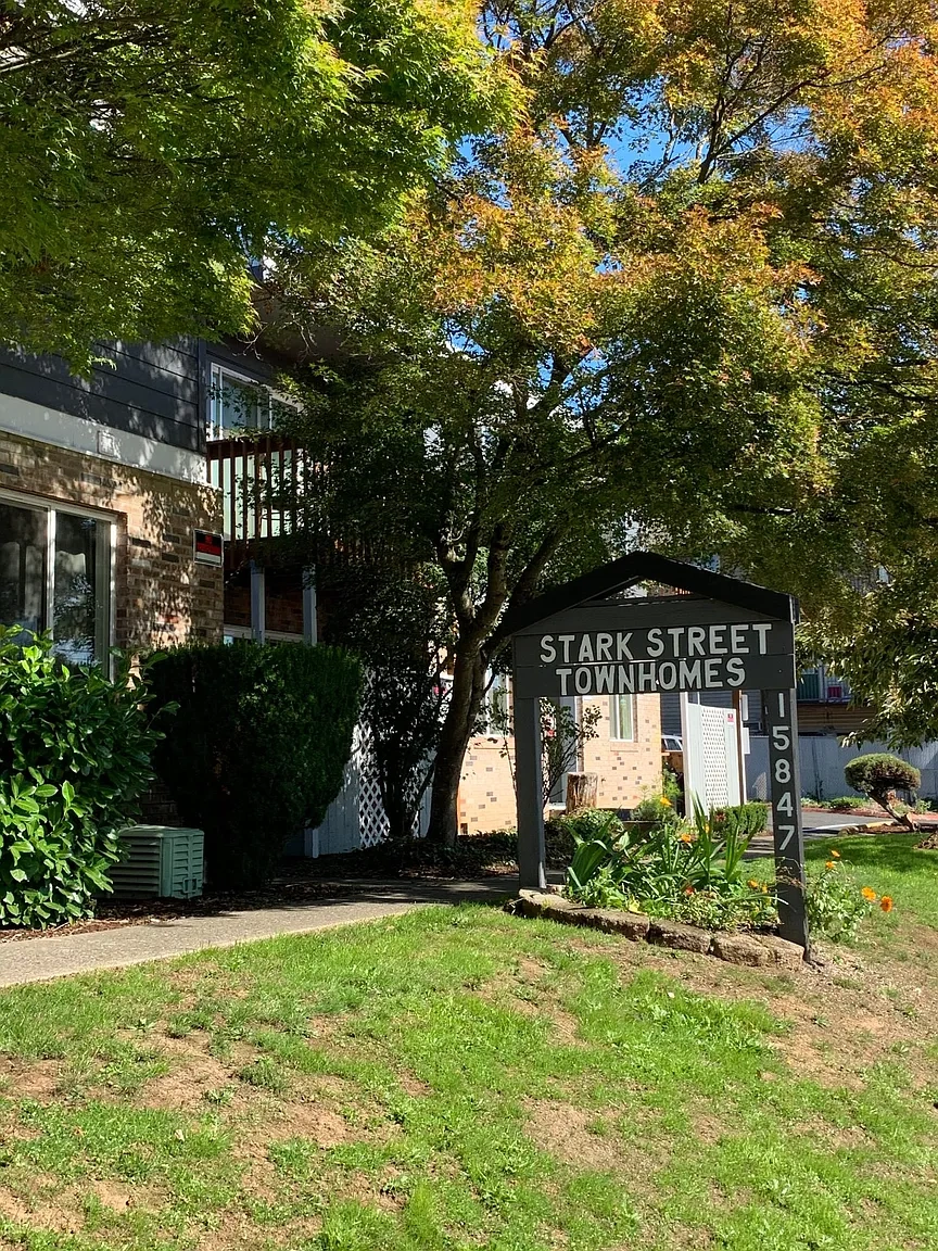 Stark Street Townhomes – photo 3
