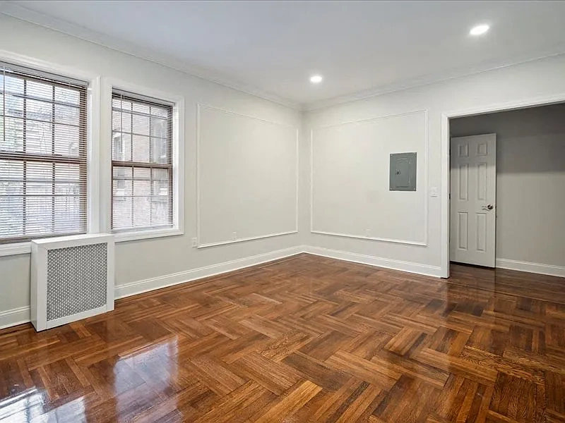 85 Van Reypen St. Apartments – photo 4