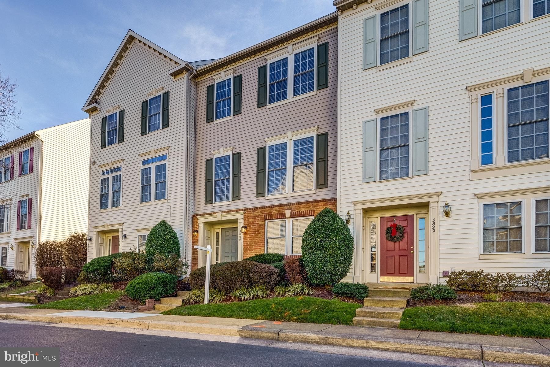 5820 Pearson Ln – photo 3