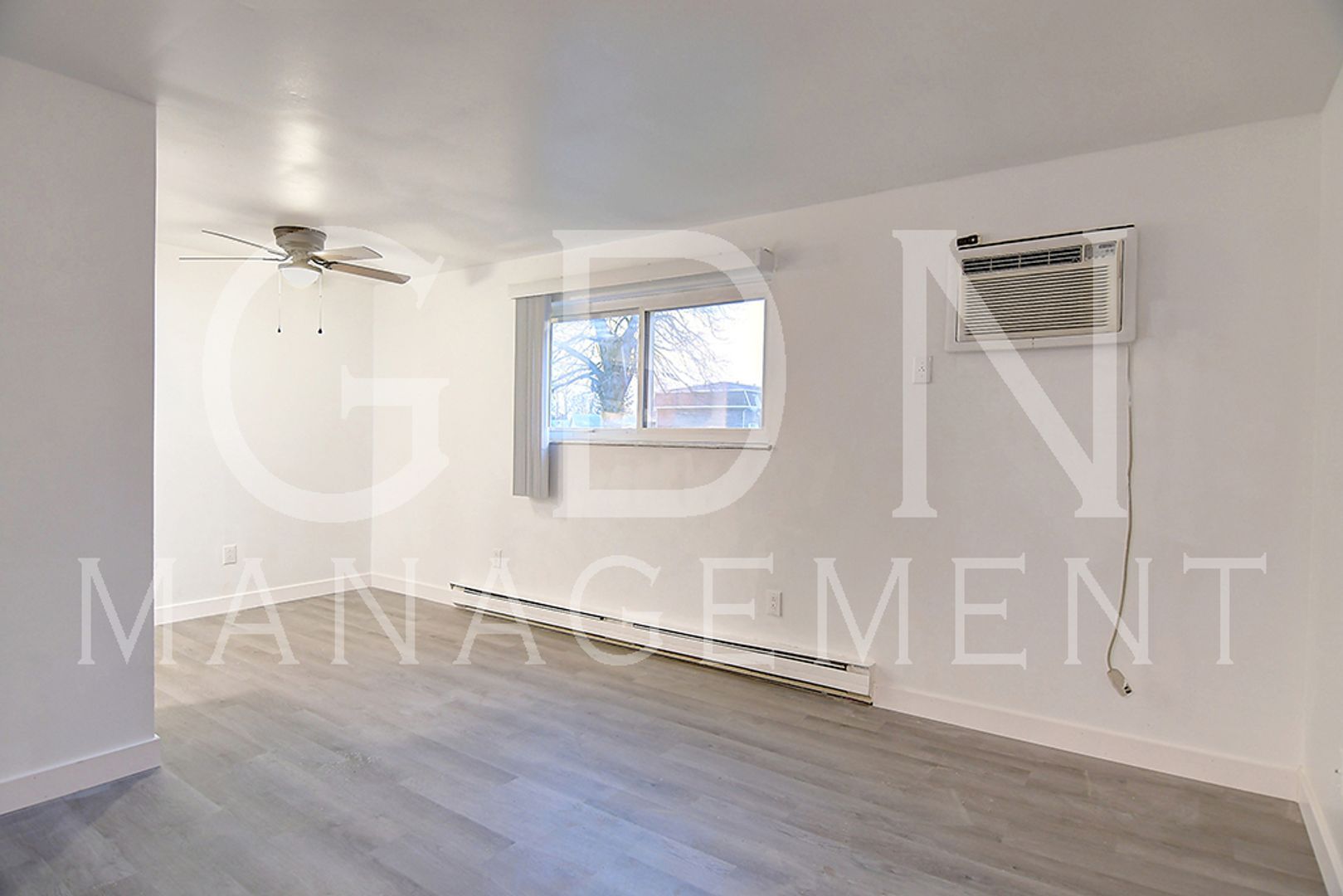 1077 Frederick Dr unit 1087 Frederick Drive – photo 3