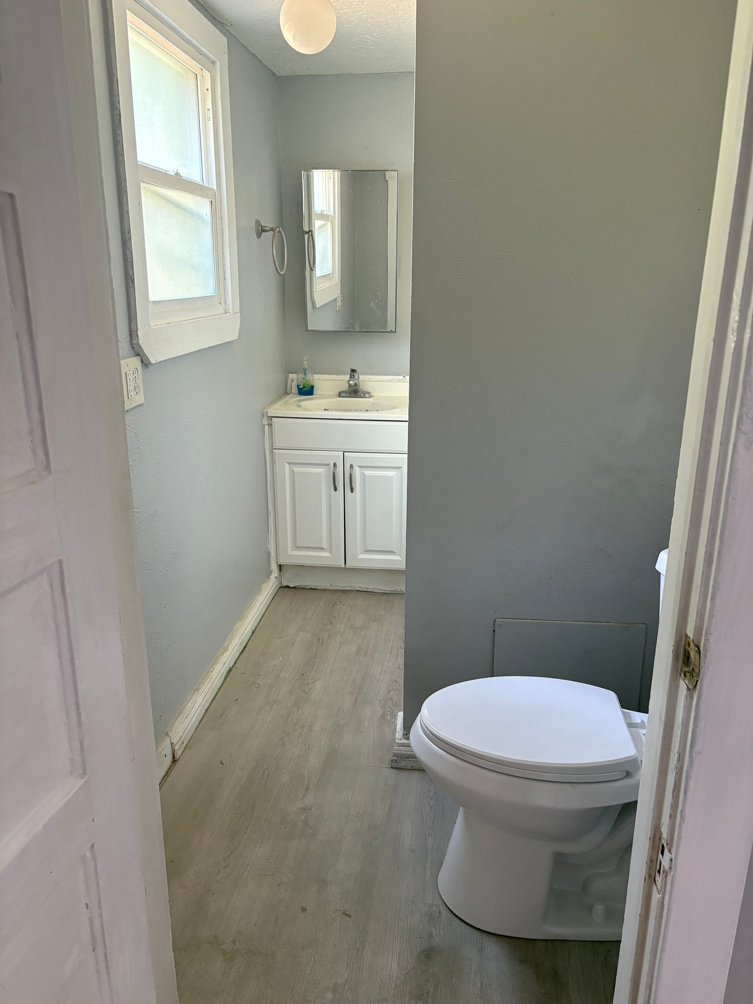 4240 S 1300 E unit Apt 4 – photo 5