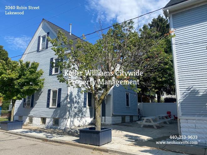 2040 Robin St – photo 3