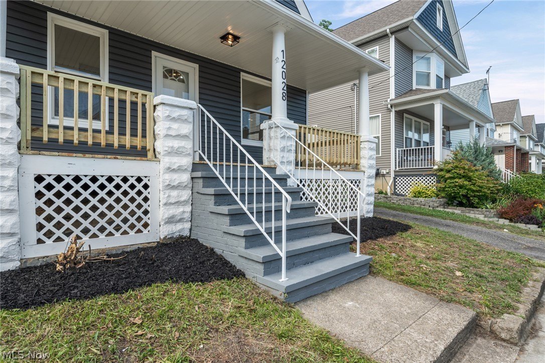 12028 Wade Park Ave – photo 4