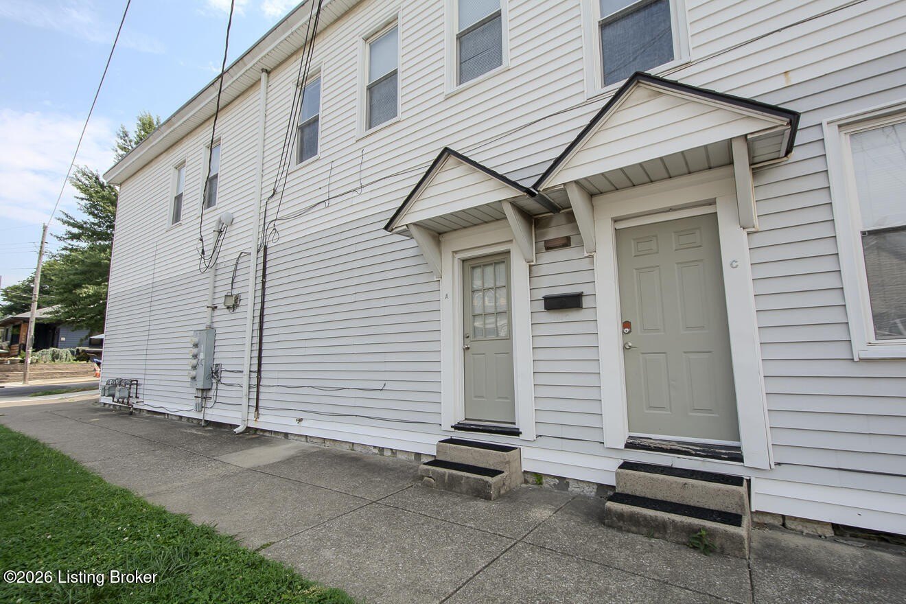 1000 E Caldwell St #3 – photo 4