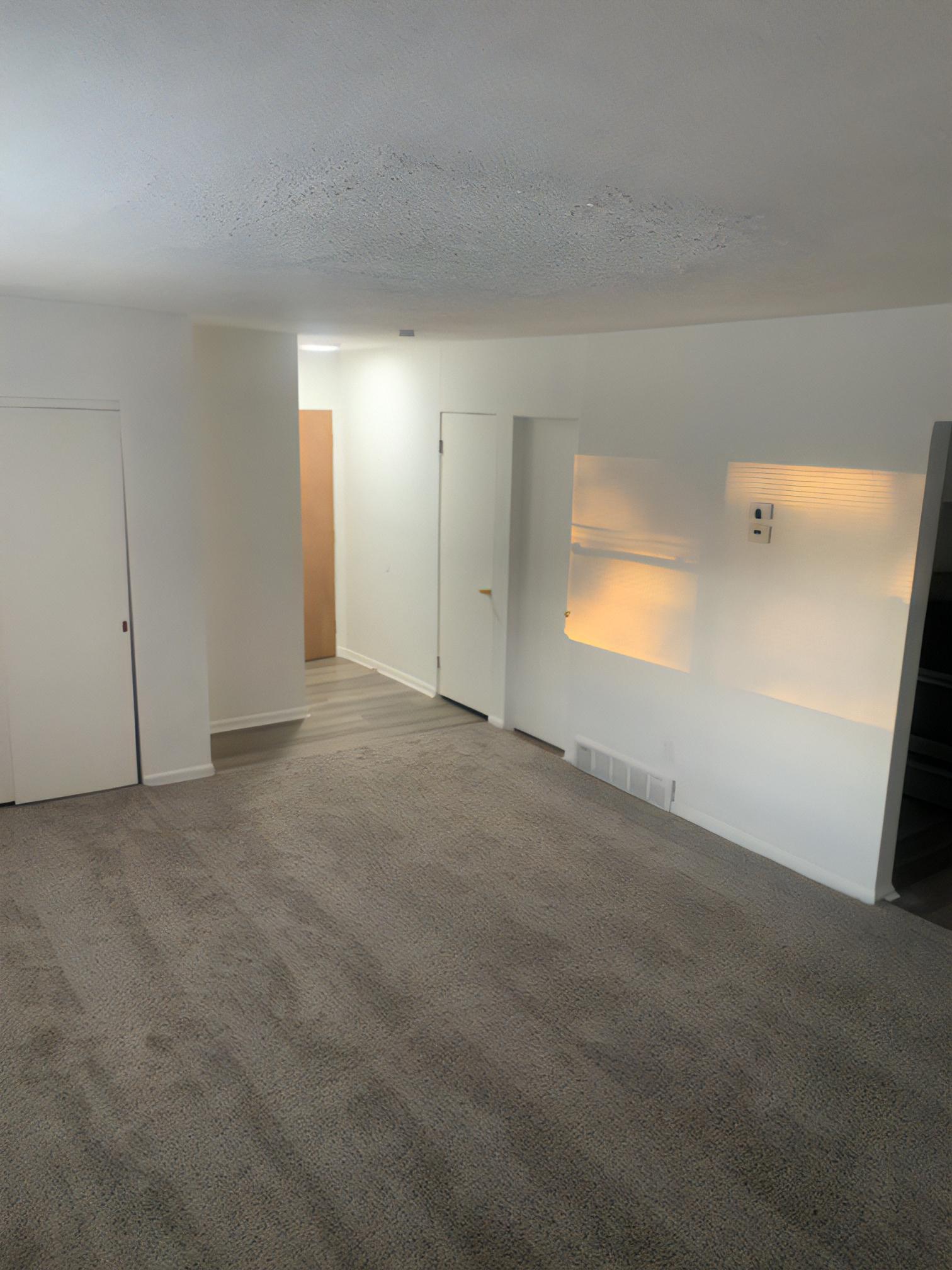 33170 Aurora Rd unit 9 – photo 4