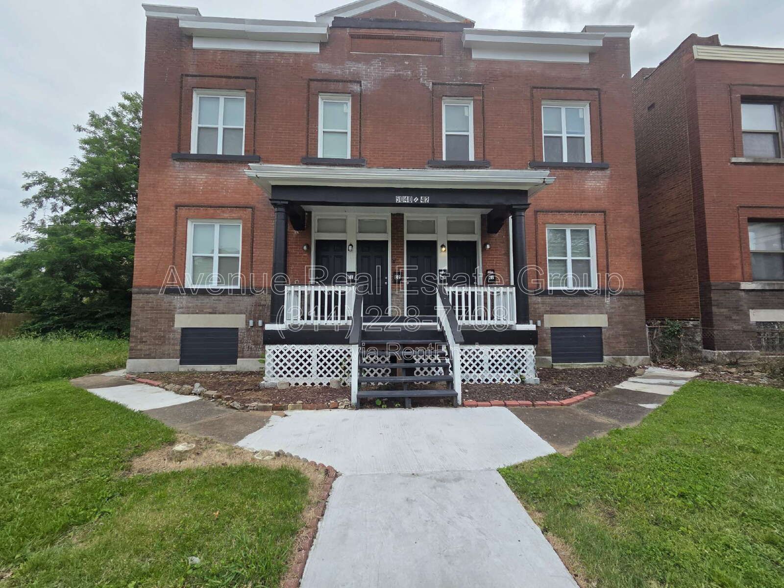 5040 Lotus Ave unit 1w – photo 1