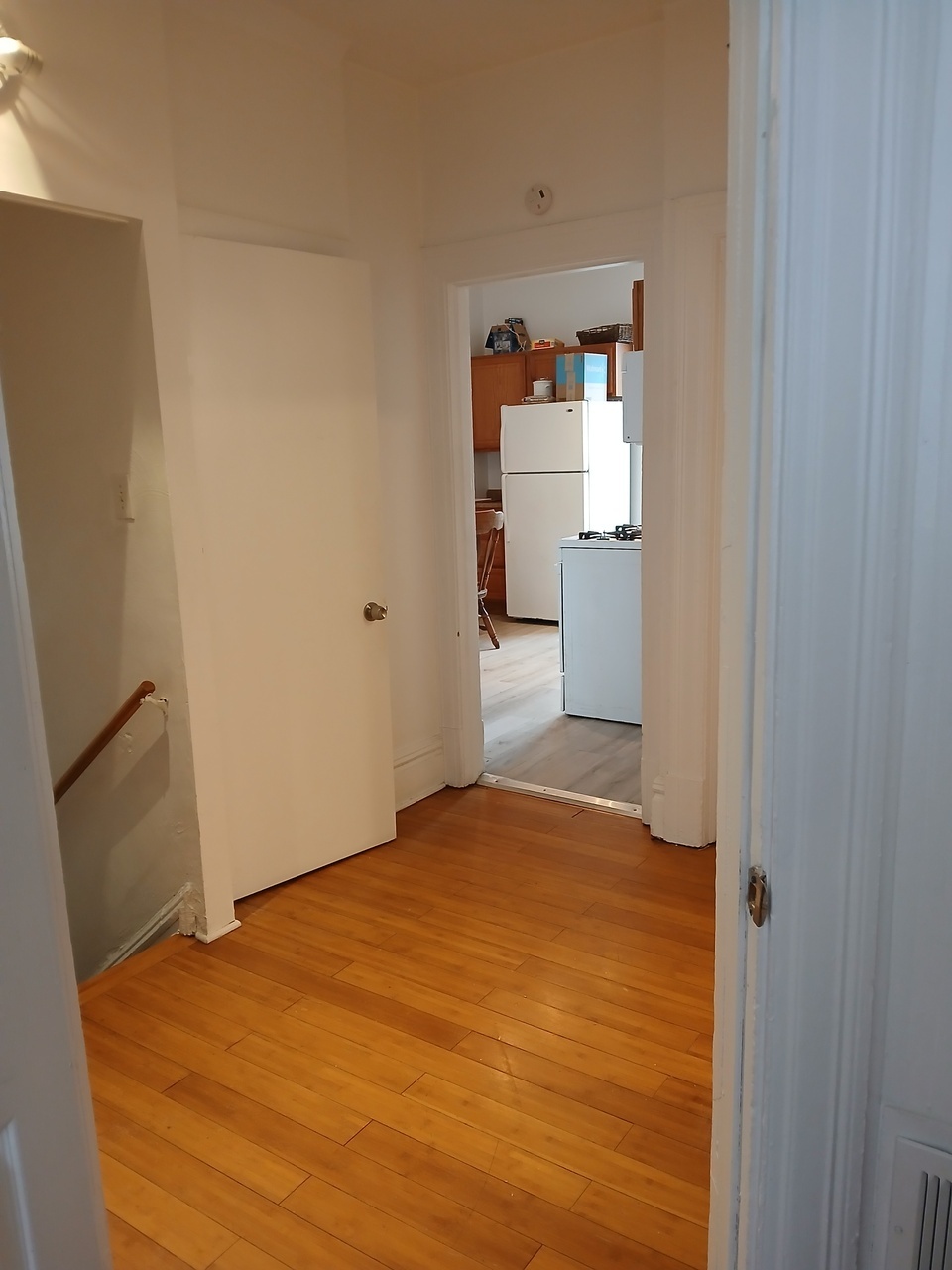 5439 Jackson St unit 2-4 – photo 3