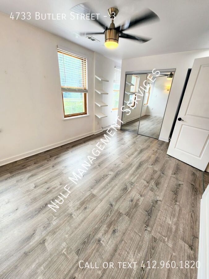 4733 Butler St – photo 5