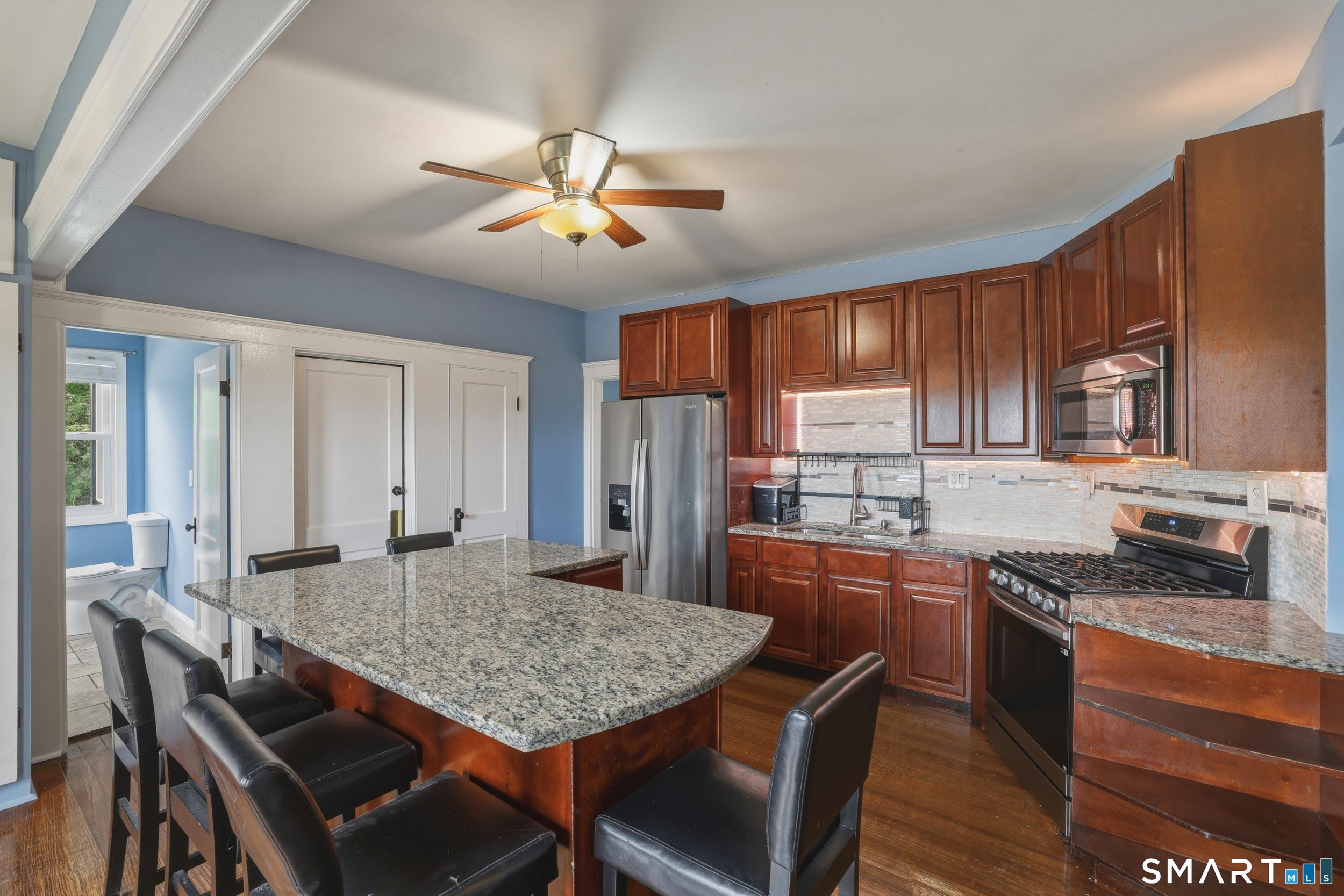 44-46 Perry Hill Rd – photo 5