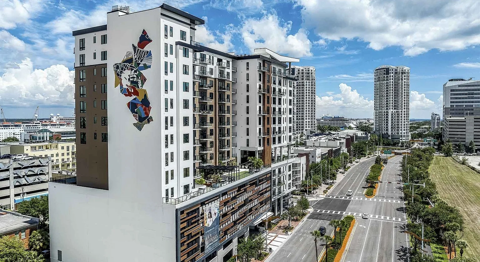 101 N Meridian – photo 1