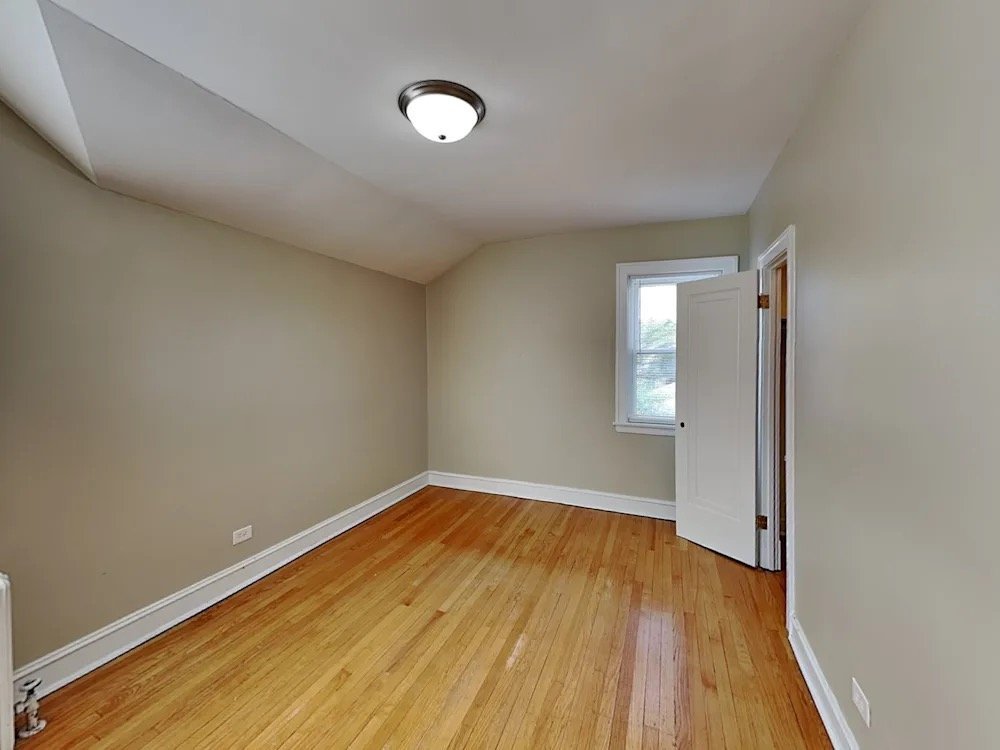 1637 N Nashville Ave – photo 1