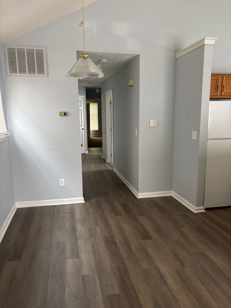 2512 Cedar St – photo 5