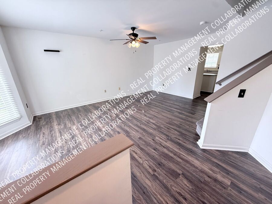 205 Pidco Rd – photo 2