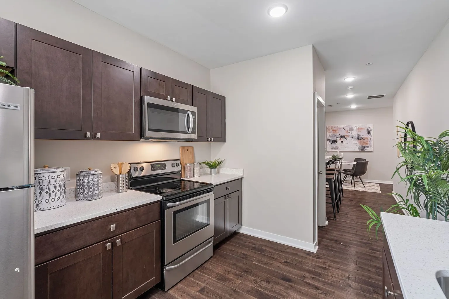 Summit House – photo 2