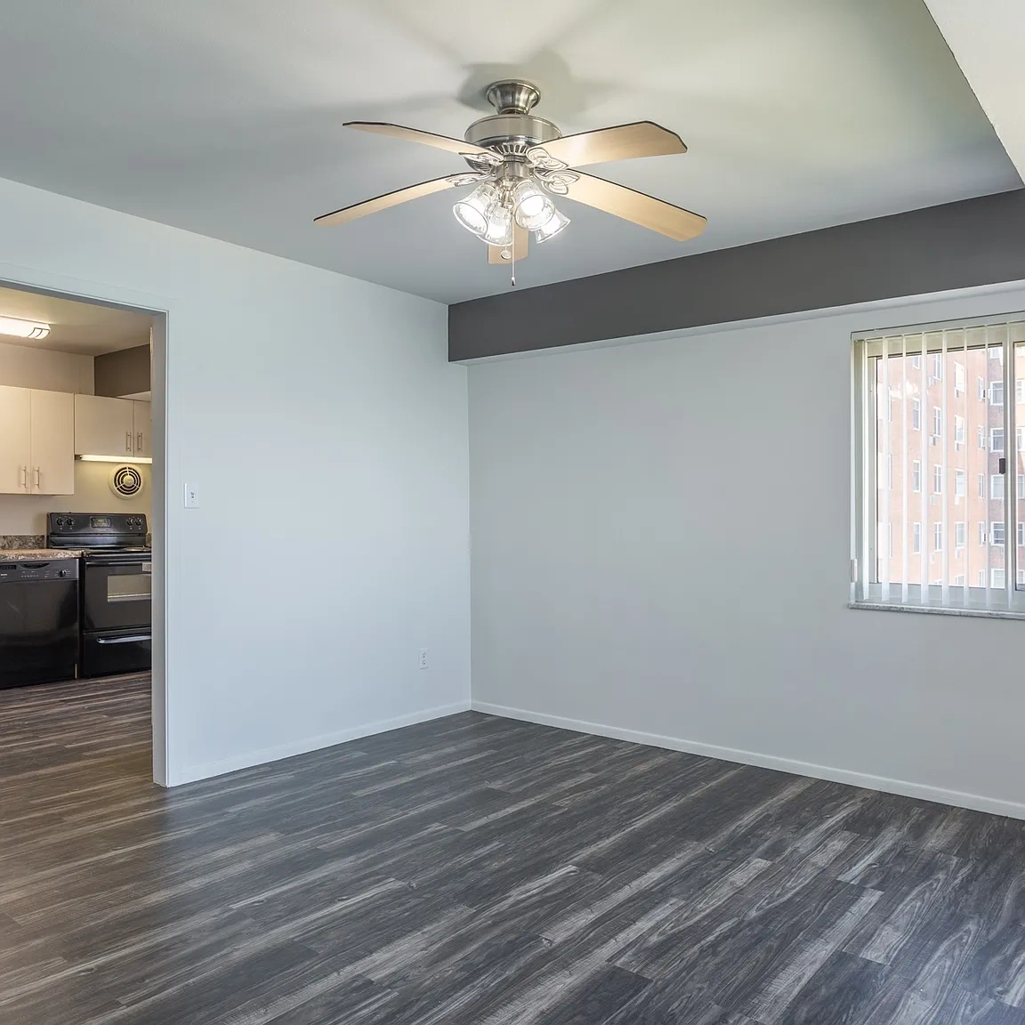 Shoreham Apartments – photo 5