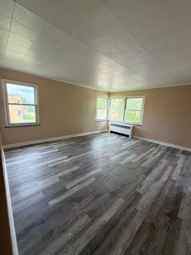 110 Blymyer Ave unit Apartment #39 – photo 3