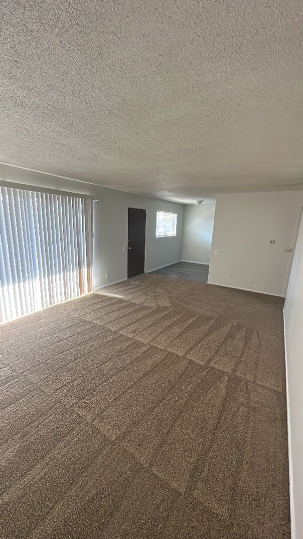 1551 E Date St unit 19 – photo 5