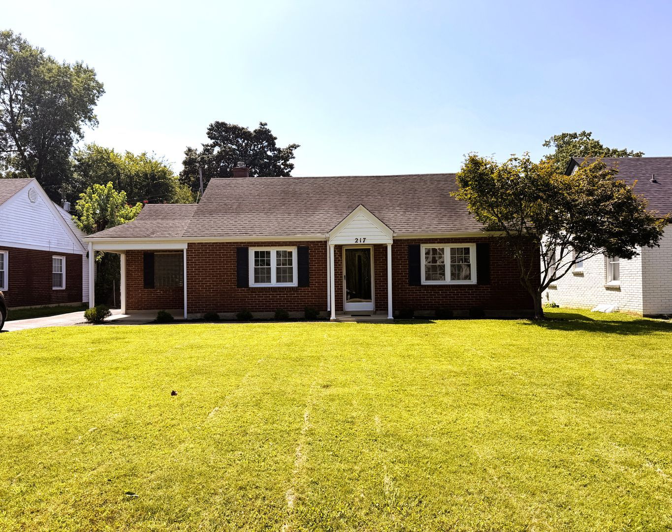 217 Kewanna Dr – photo 1