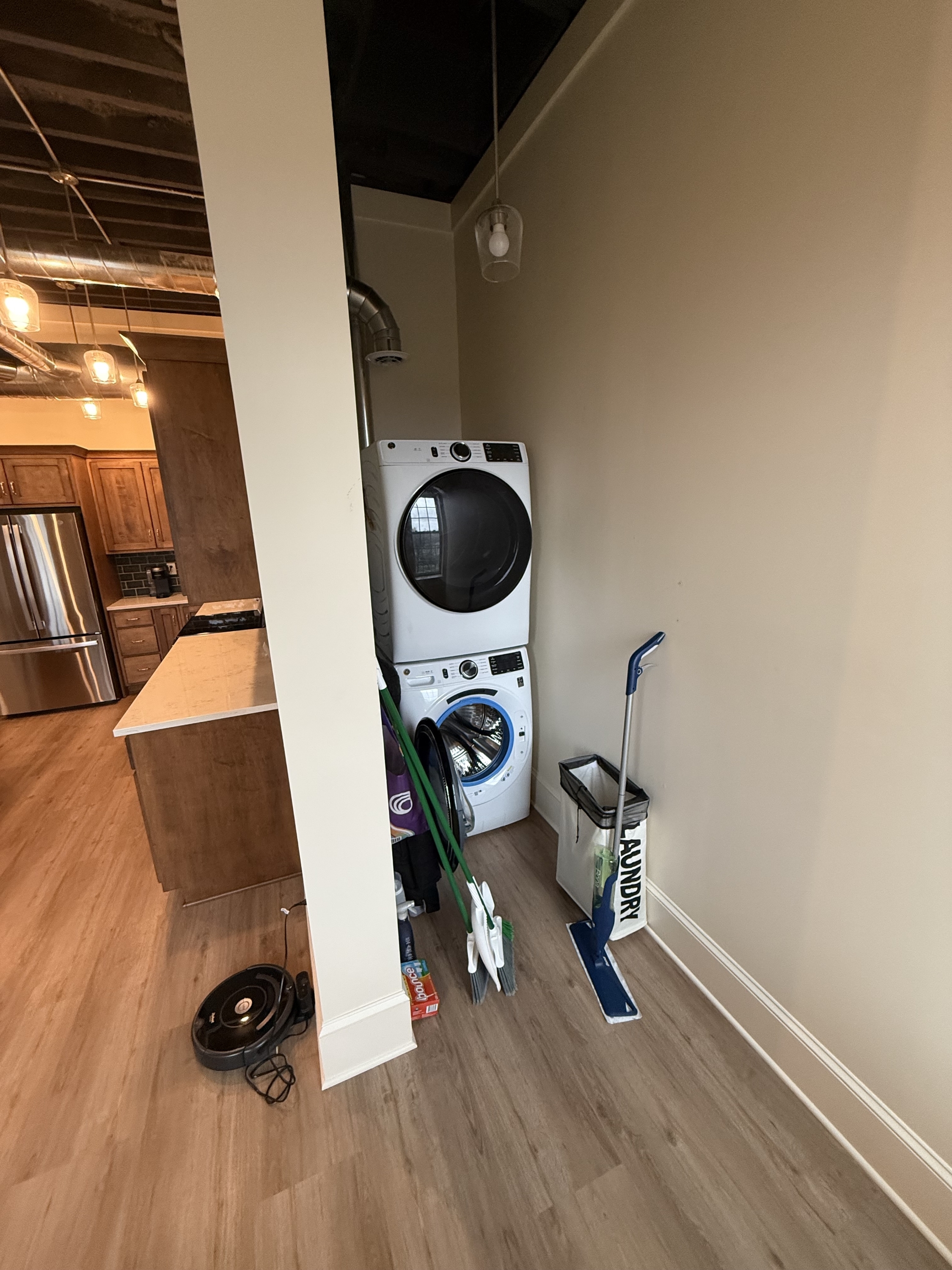 33 N Broad St – photo 2
