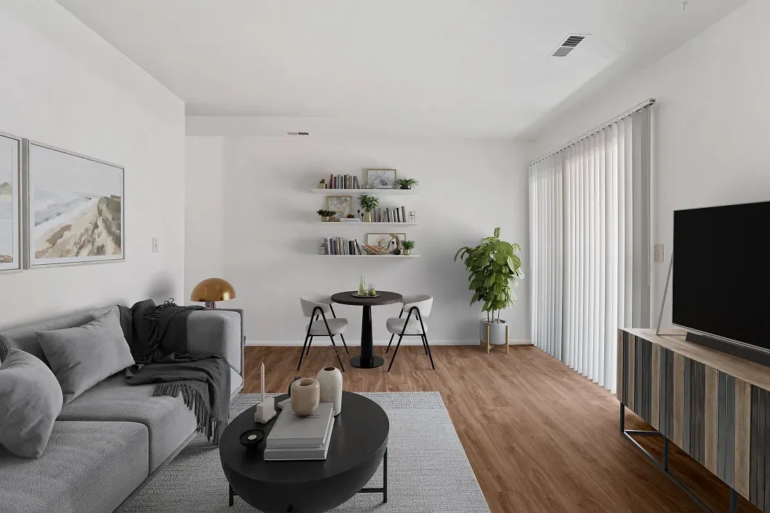 Woodlawn Apartment Homes – photo 3