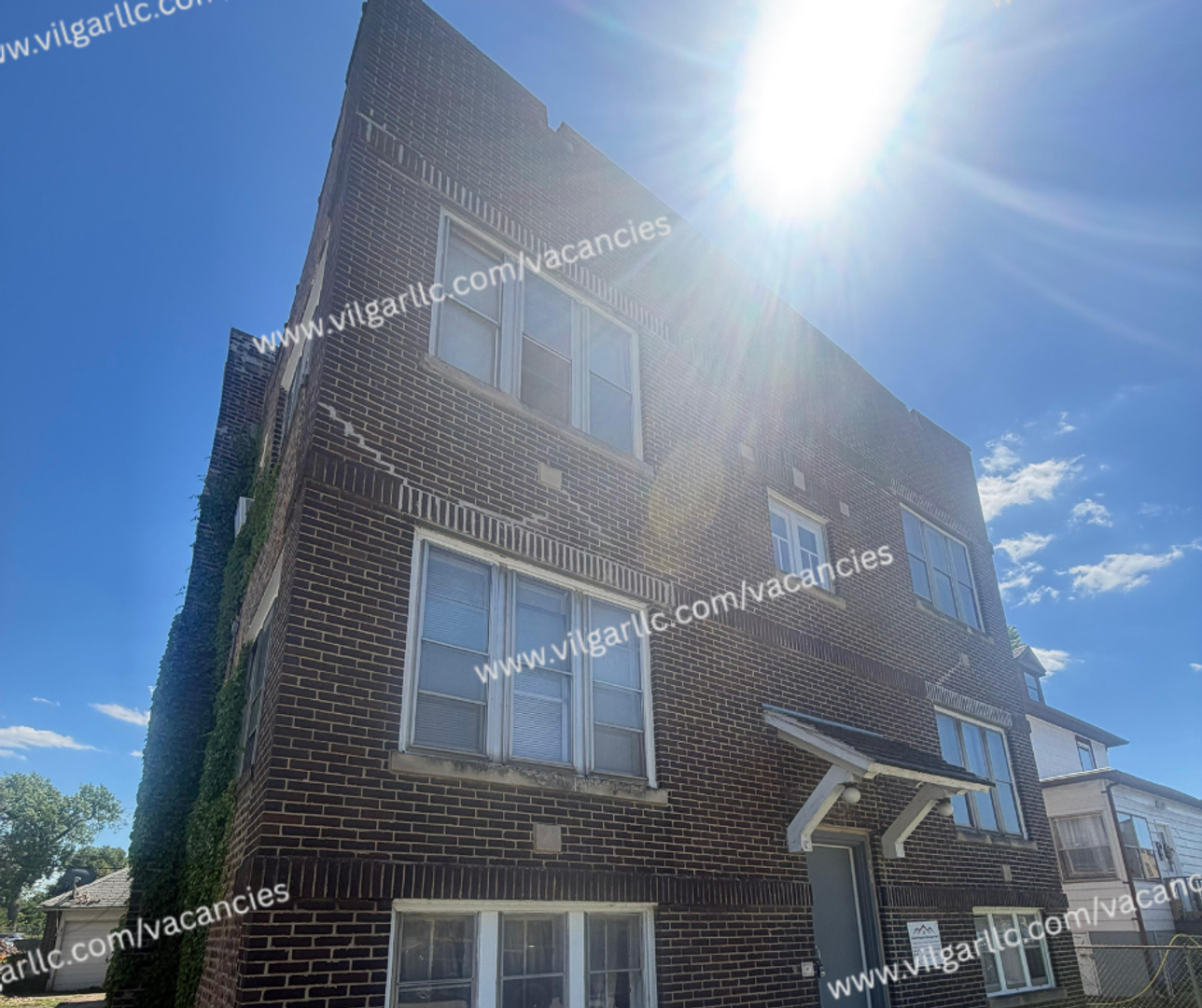258 Carroll St unit apt 3 – photo 2
