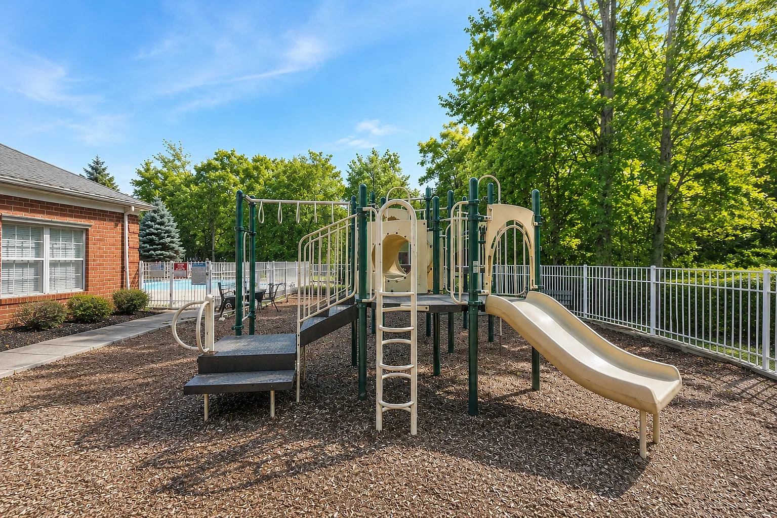 Parkwood Village – photo 5