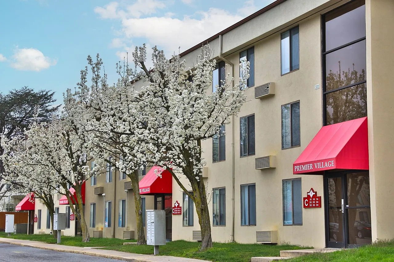 Premier Village Apartments – photo 2
