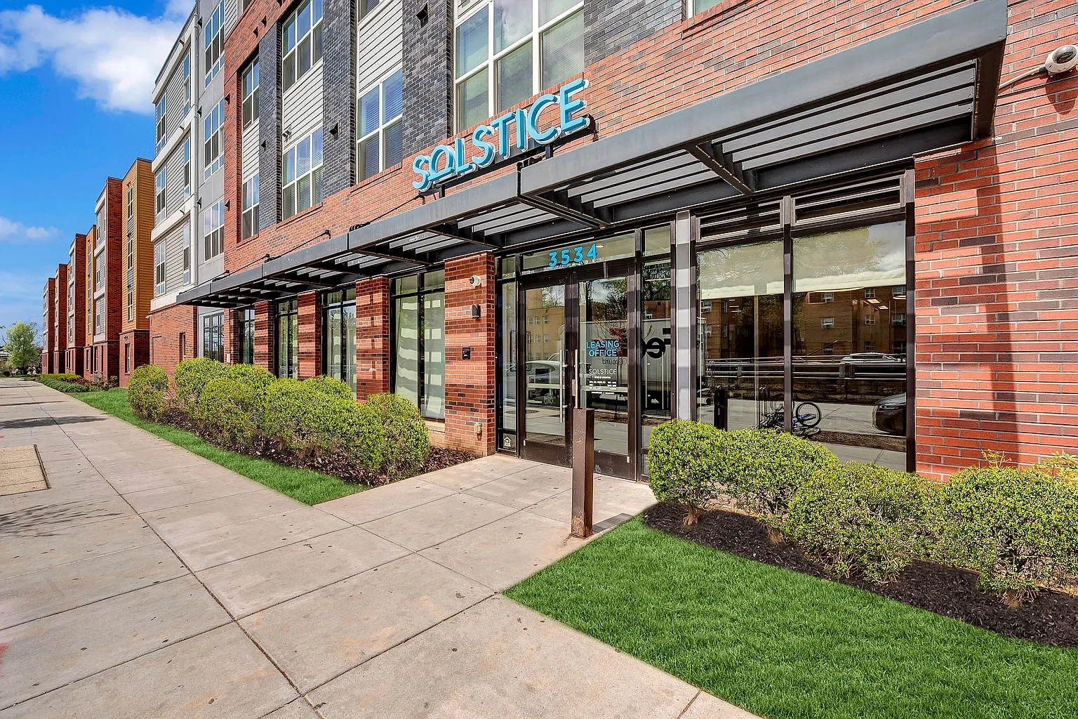 Solstice Apartments – photo 2