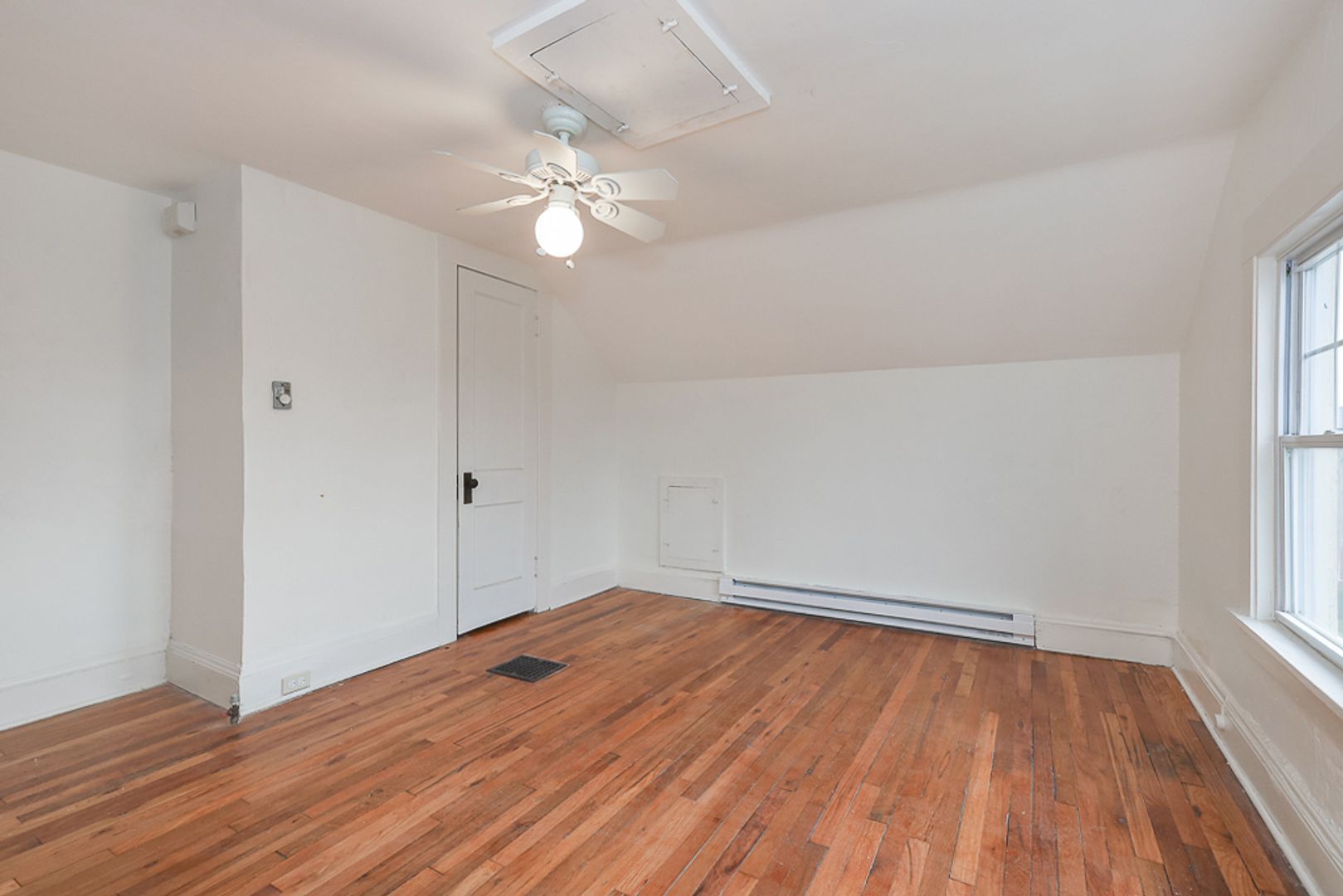 3372 Sutton Rd unit 3 – photo 4
