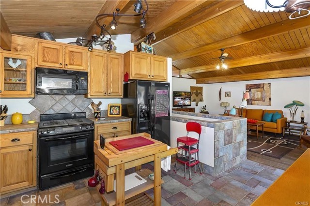 558 Beechnut Dr – photo 3