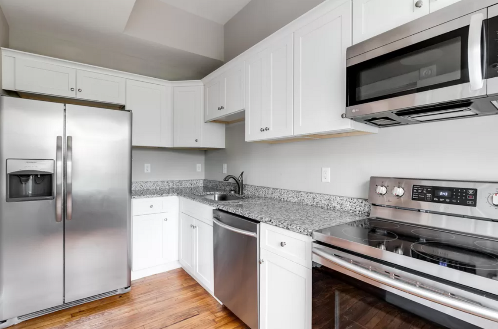 939 W Grace St unit 1 – photo 4