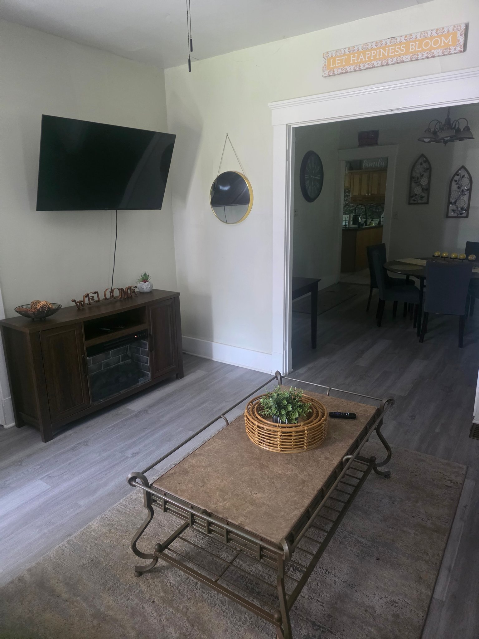 1234 W 7th St – photo 4