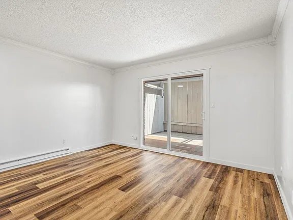923 E Indiana Ave unit 6 – photo 4