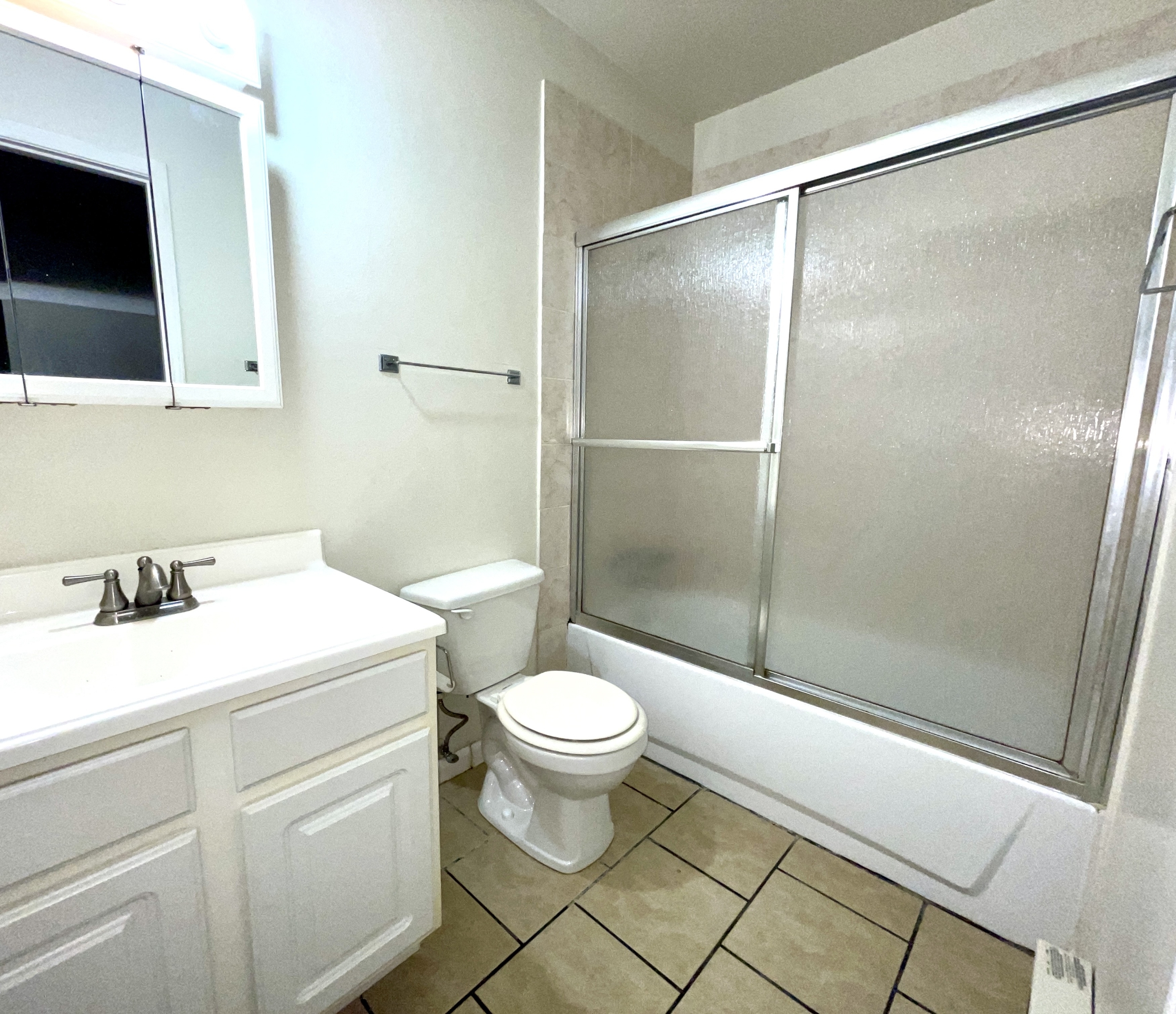404 E College St unit # 4 – photo 5