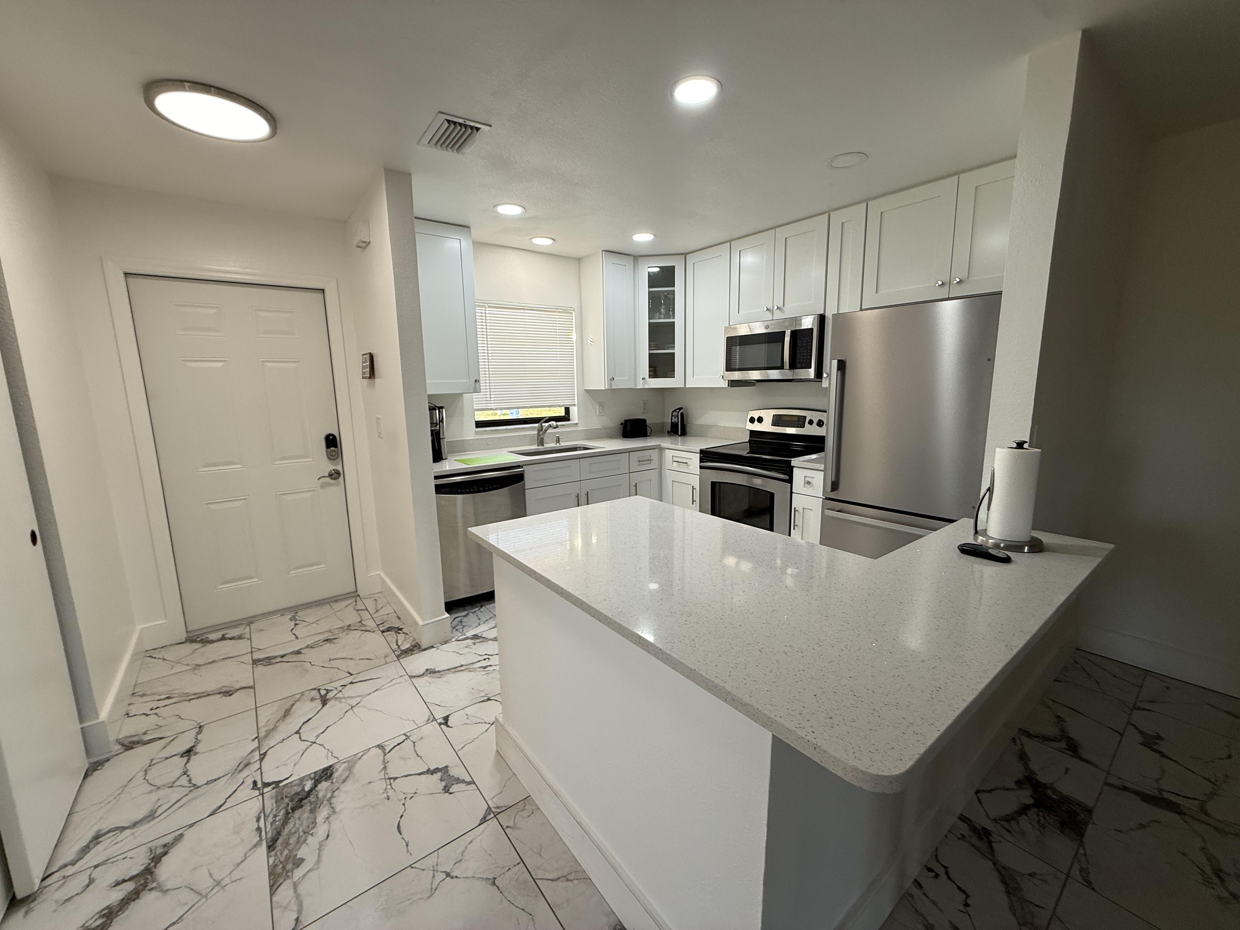 188 Boundary Blvd unit B – photo 3