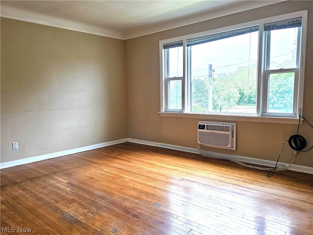 4032 Ridge Rd unit 6 – photo 2