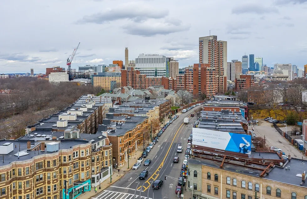 881 Huntington Ave. – photo 5
