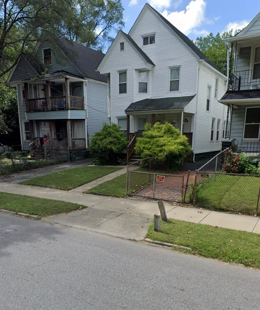 2216 E 71st St unit Upper – photo 2