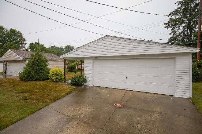 4365 Adrian Rd – photo 3