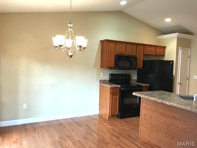 1050 Notting Hill Ct – photo 5
